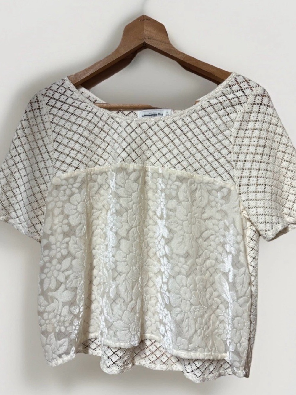 Abercrombie & Fitch Lace Sheer Top Medium Cream Cottagecore Prairie Peasant